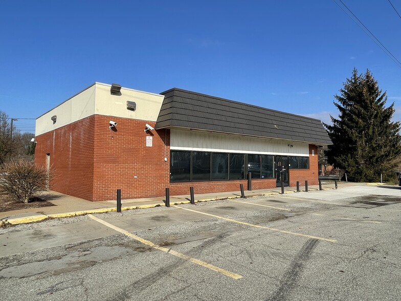 8607 Perry Hwy, Pittsburgh, PA for sale - Building Photo - Image 1 of 1