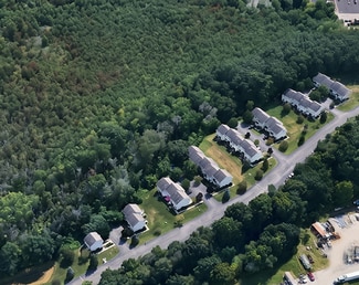 More details for 39 Summersweet Dr, Poughkeepsie, NY - Multifamily for Sale