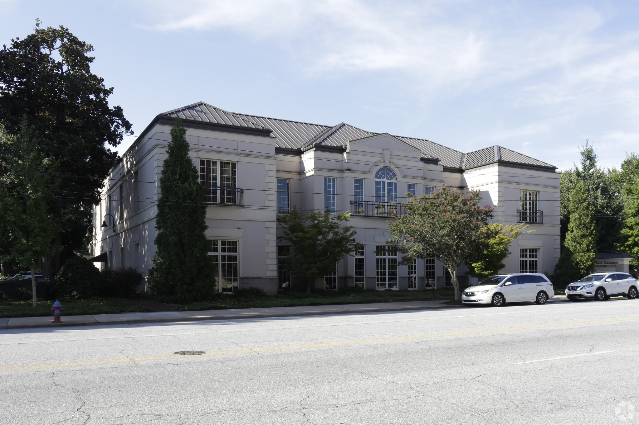 349 E Main St, Spartanburg, SC for lease Building Photo- Image 1 of 5