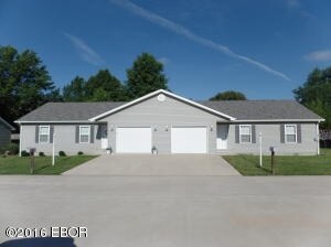 10 Fox Hollow Dr, Harrisburg, IL for sale Primary Photo- Image 1 of 1