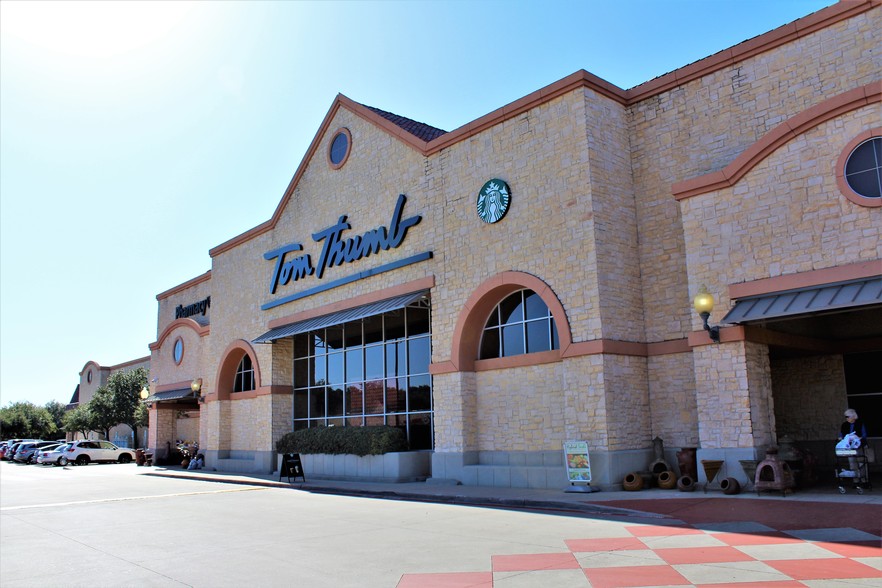 3000-3150 S Hulen St, Fort Worth, TX for lease - Building Photo - Image 1 of 8