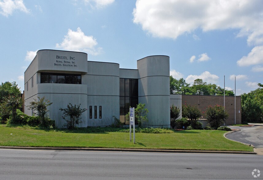 211 Fraley Rd, High Point, NC for sale - Primary Photo - Image 1 of 1