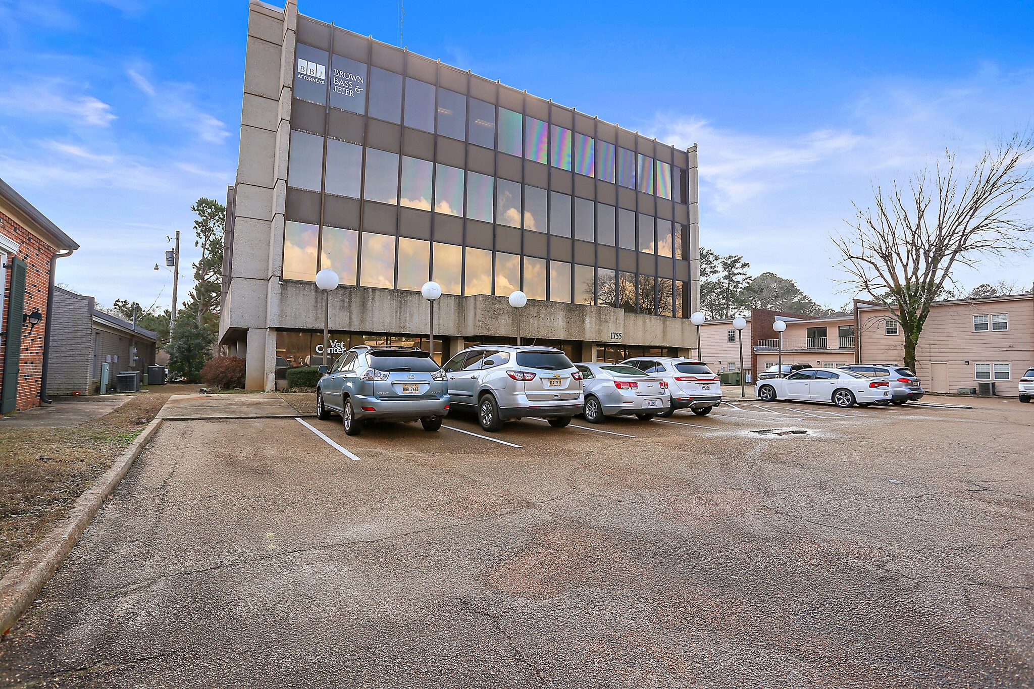 1755 Lelia Dr, Jackson, MS 39216 Office for Lease