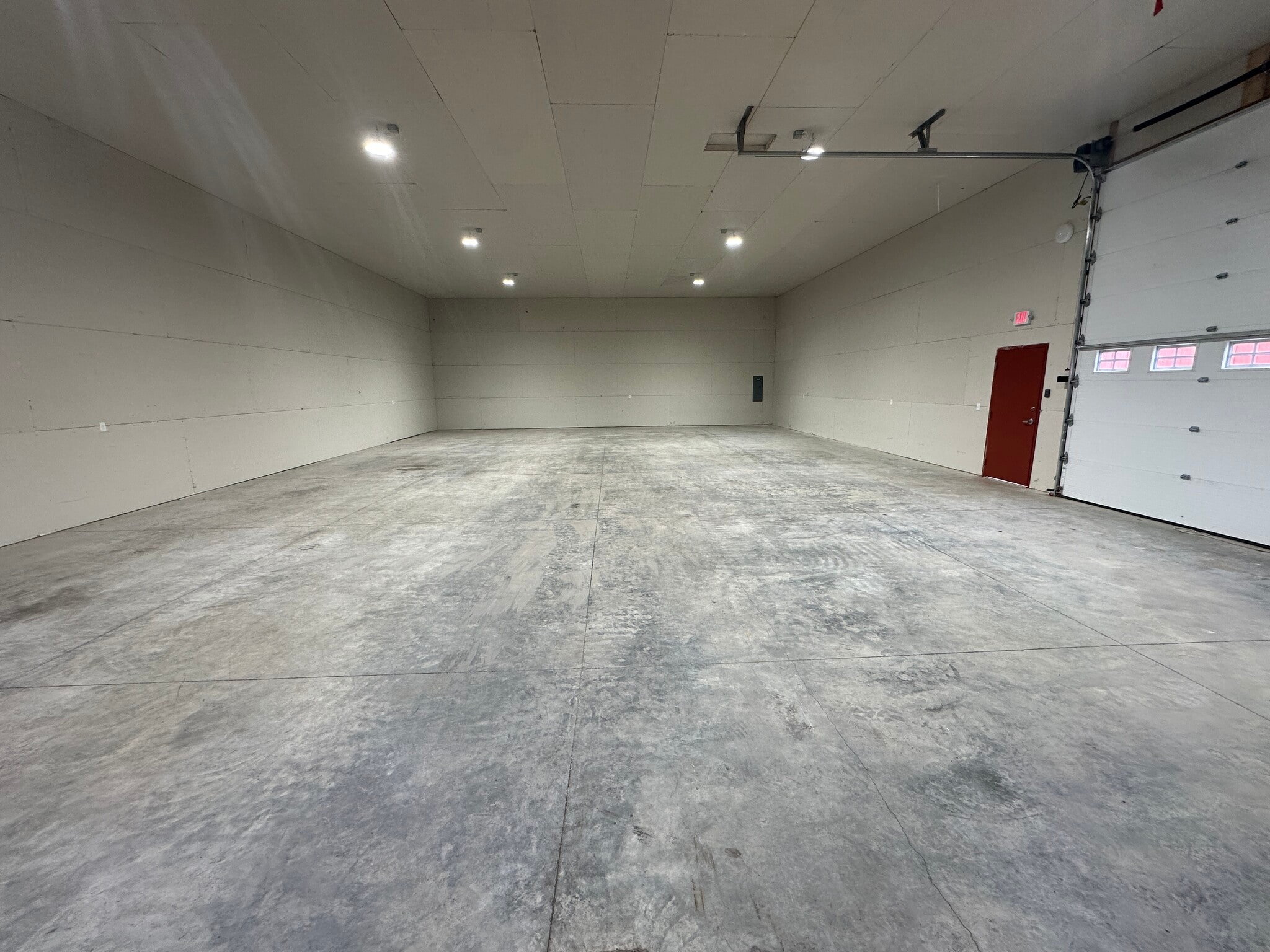 9775 Industrial Dr, Horace, ND for lease Interior Photo- Image 1 of 4