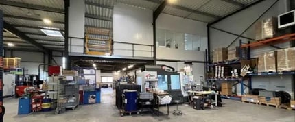 1623 Avenue Henri Schneider, Jonage for lease Interior Photo- Image 2 of 8