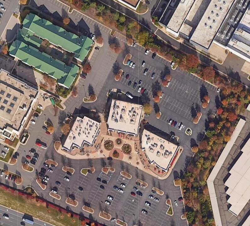 44640 Waxpool Rd, Ashburn, VA for lease Primary Photo- Image 1 of 2