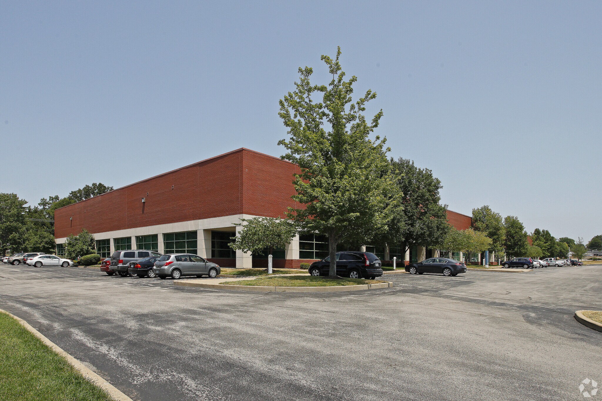 5-9 Sunnen Dr, Saint Louis, MO for lease Primary Photo- Image 1 of 4