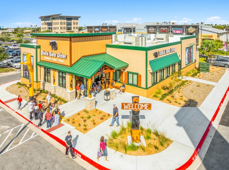 6706 W Expressway 83, Harlingen, TX for sale - Building Photo - Image 1 of 6