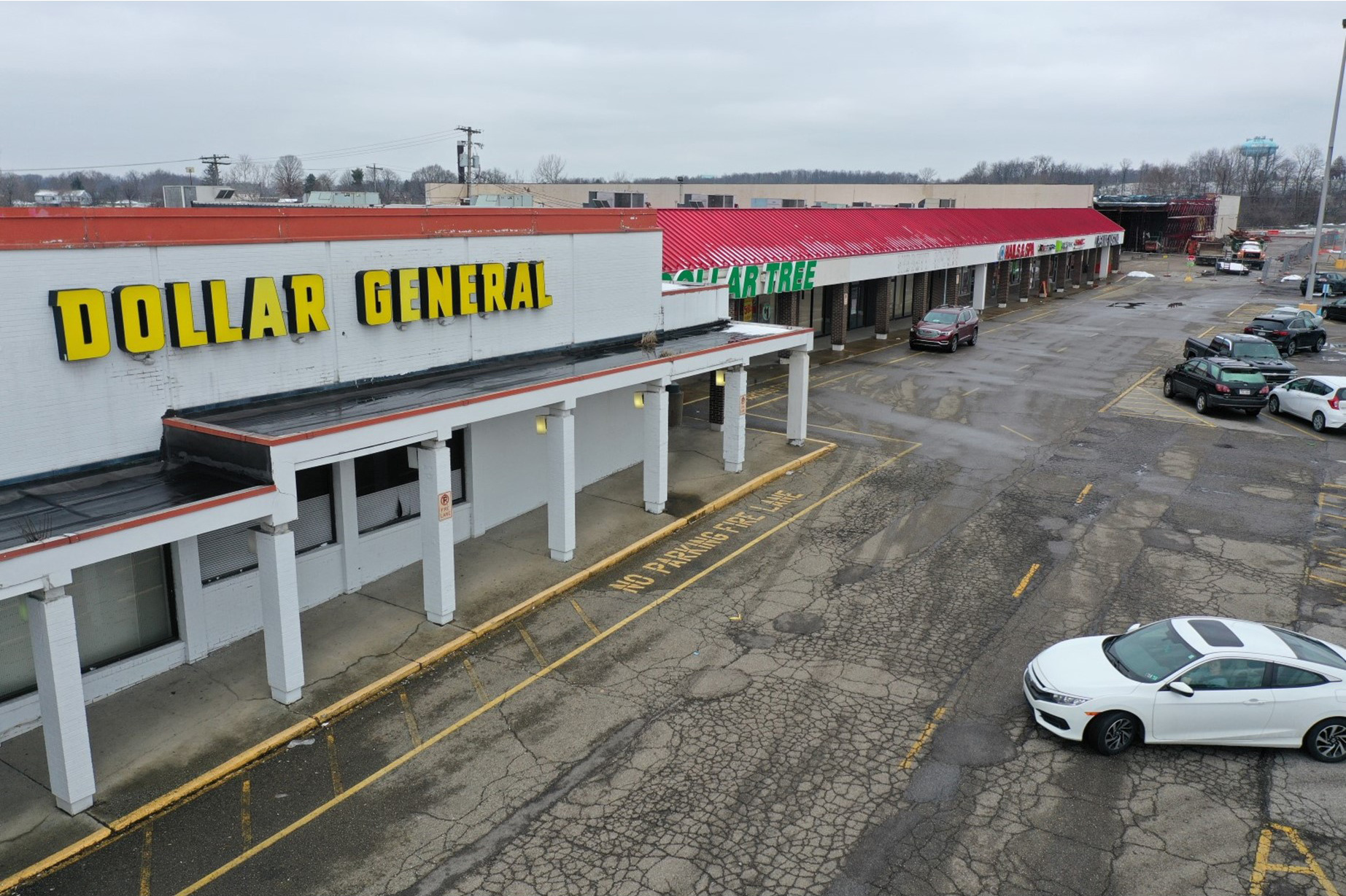 539 Valley Dr, Oceana, WV for lease Building Photo- Image 1 of 37