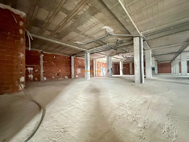 Retail in ELX, Alicante for lease - Building Photo - Image 3 of 9