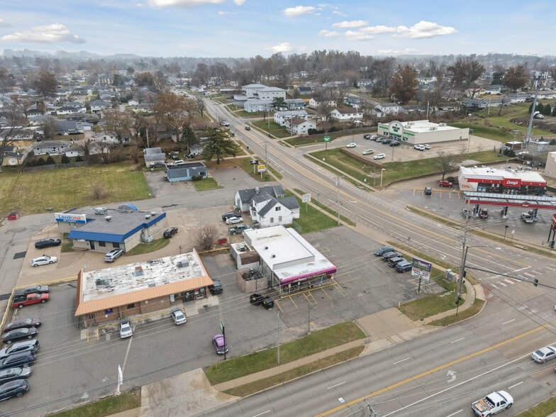3326 Johnson Ave NW, Cedar Rapids, IA for sale - Building Photo - Image 3 of 8