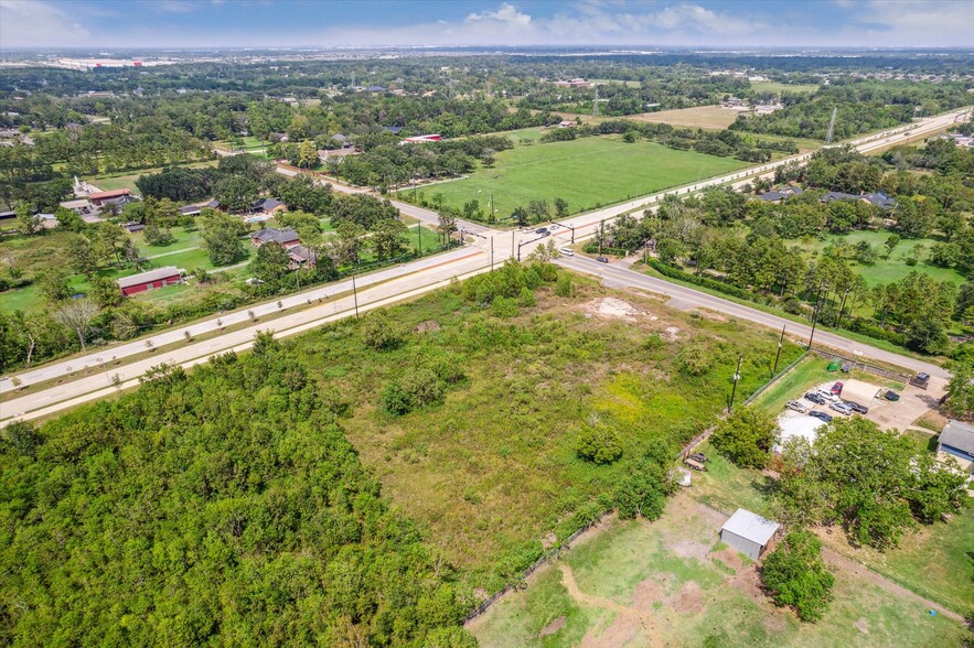 1706 Roy Rd, Pearland, TX for sale - Aerial - Image 1 of 6