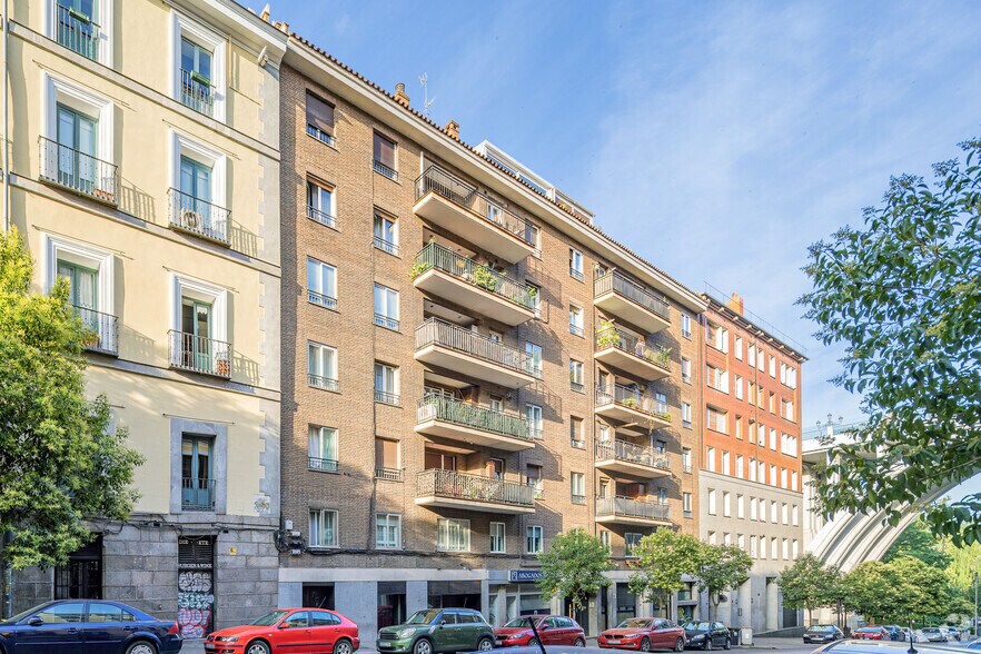 Calle de Segovia, 19, Madrid, Madrid for sale - Primary Photo - Image 1 of 1