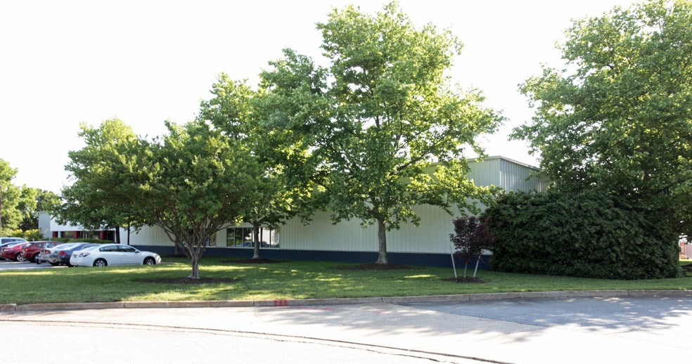 809 Principal Ct, Chesapeake, VA for lease - Primary Photo - Image 1 of 6