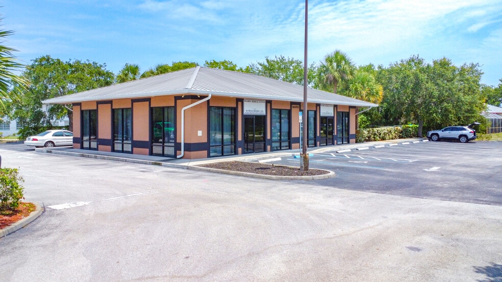 8400 Astronaut Blvd, Cape Canaveral, FL for sale - Building Photo - Image 1 of 35