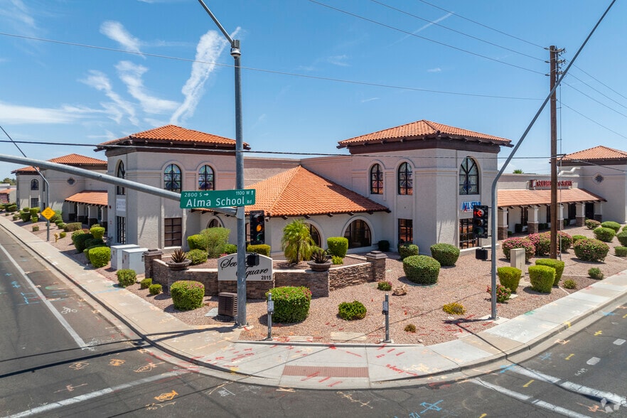 2815 S Alma School Rd, Mesa, AZ for lease - Primary Photo - Image 1 of 14
