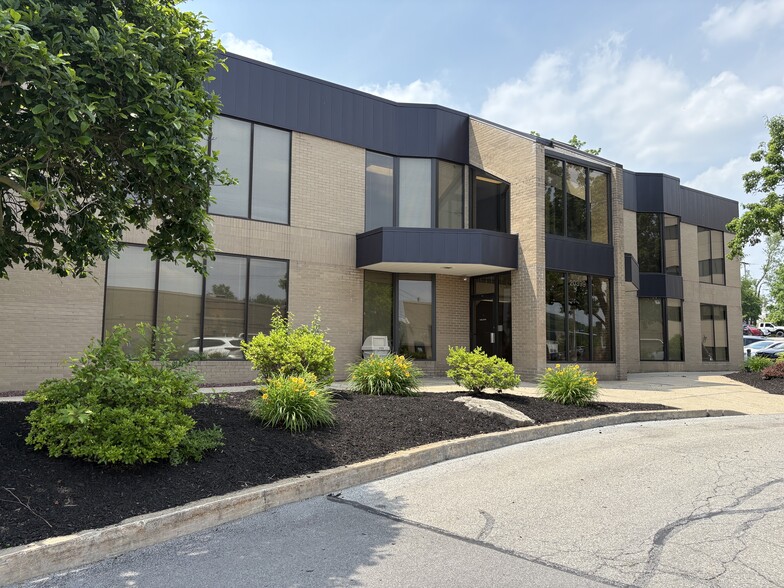 20399 Route 19, Cranberry Township, PA for lease - Building Photo - Image 1 of 4