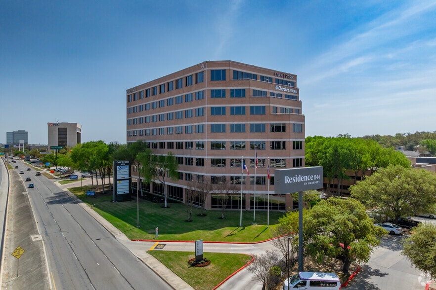 1020 NE Loop 410, San Antonio, TX for lease - Building Photo - Image 2 of 13