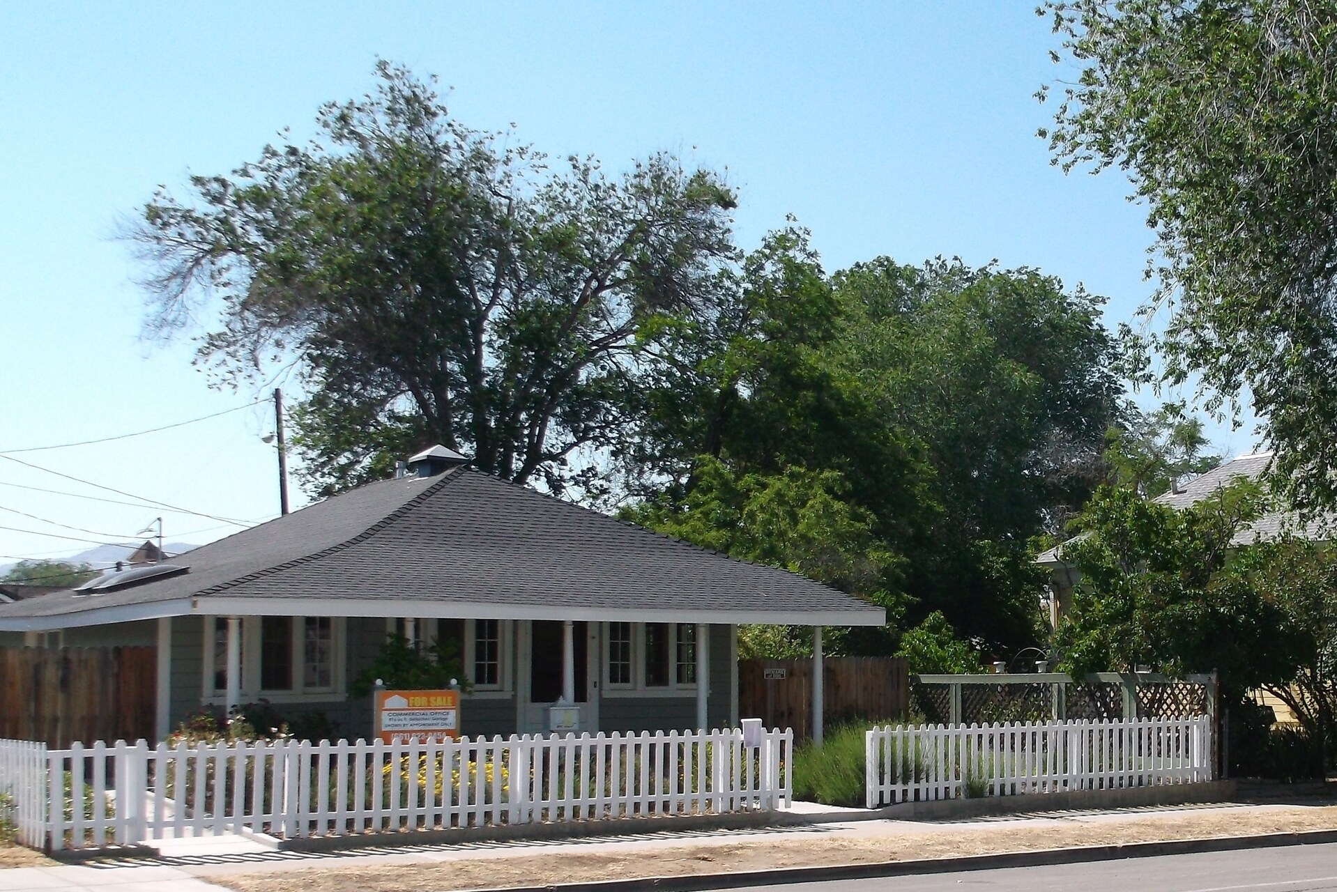211 S Curry St, Tehachapi, CA for sale Primary Photo- Image 1 of 1