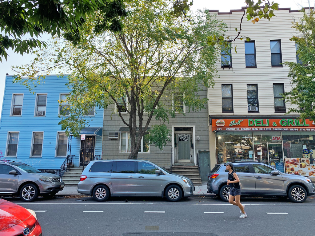 366 Leonard St, Brooklyn, NY for sale Primary Photo- Image 1 of 1