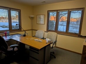 5217 Lovers Ln, Portage, MI for sale Interior Photo- Image 2 of 8