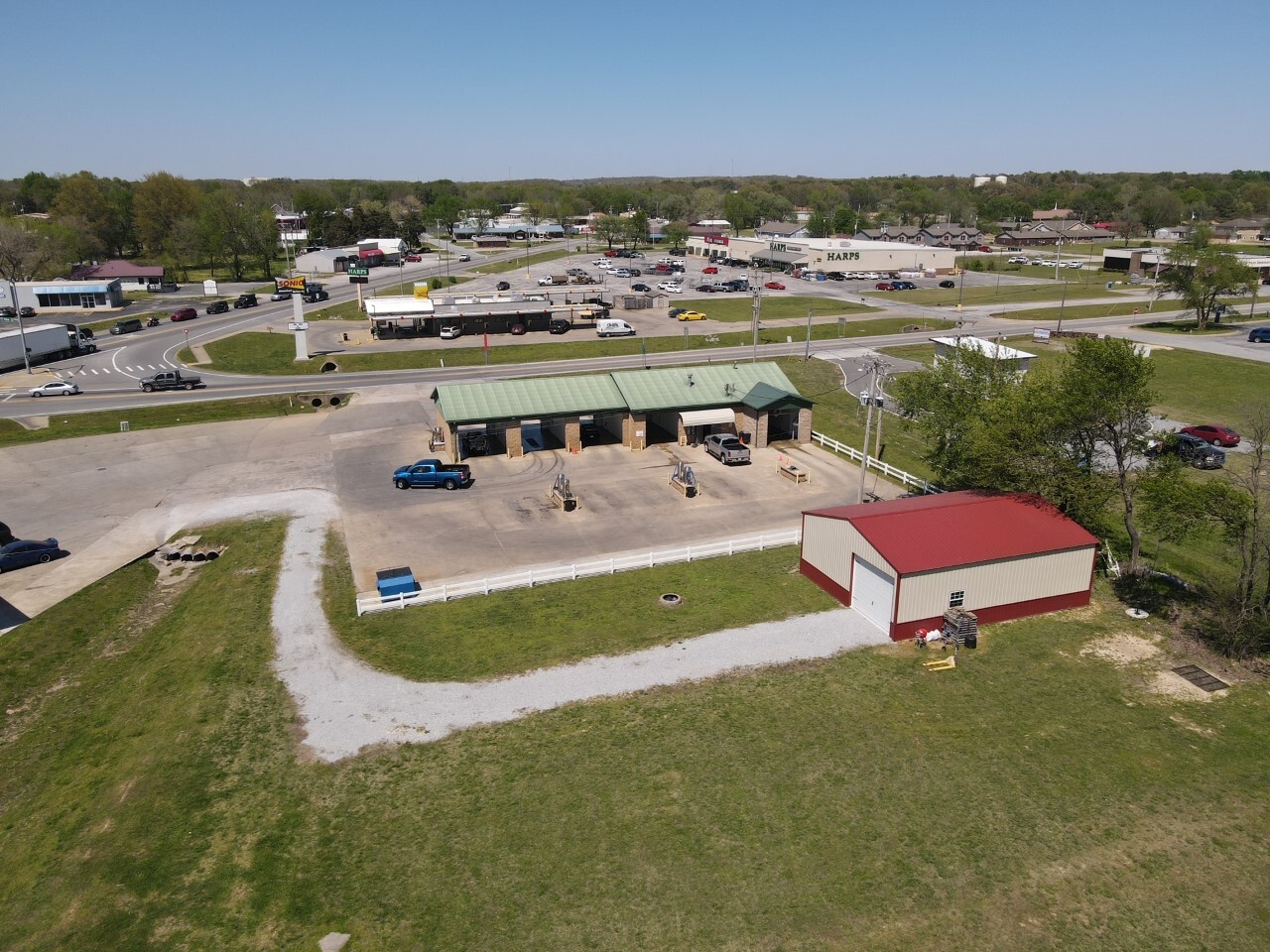 459 E 3rd St, Gentry, AR for sale Primary Photo- Image 1 of 1