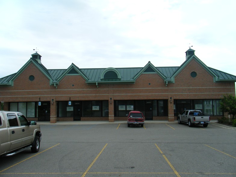 29650-29680 S Wixom Rd, Wixom, MI for lease - Building Photo - Image 2 of 5