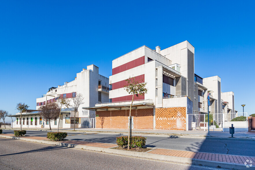 Retail in Arroyomolinos, Madrid for lease - Building Photo - Image 2 of 2