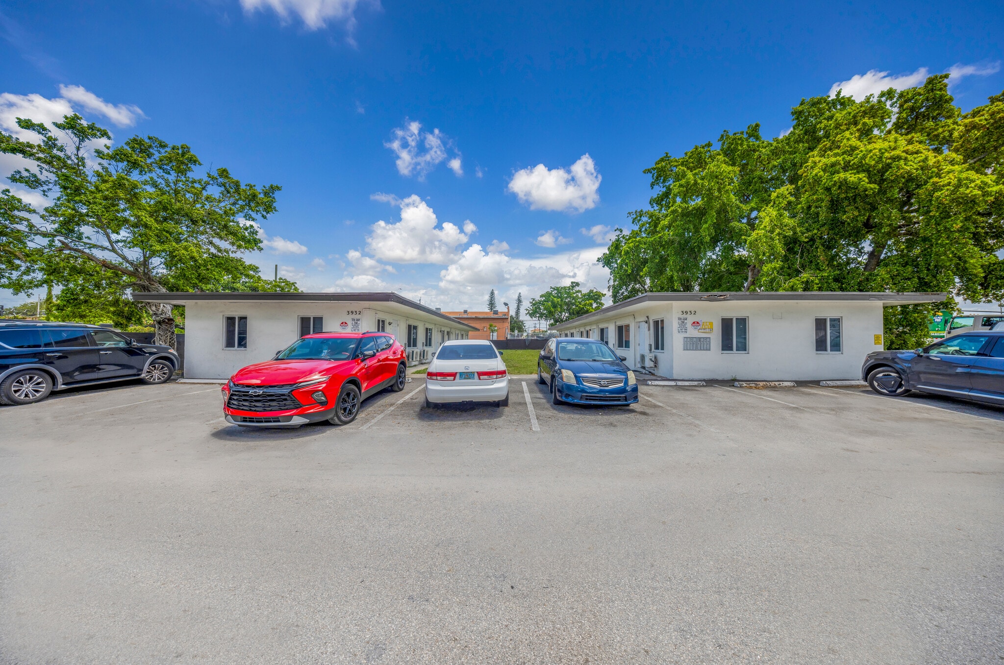 3932 SW 12th Pl, Fort Lauderdale, FL for sale Building Photo- Image 1 of 19