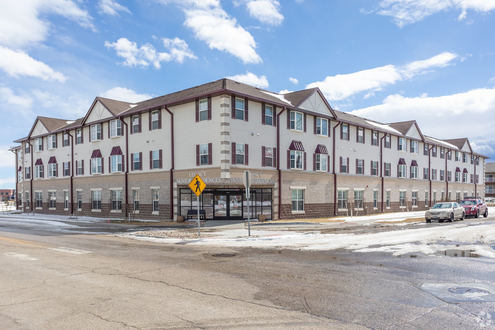 1005 N Elma St, Casper, WY for sale Primary Photo- Image 1 of 74
