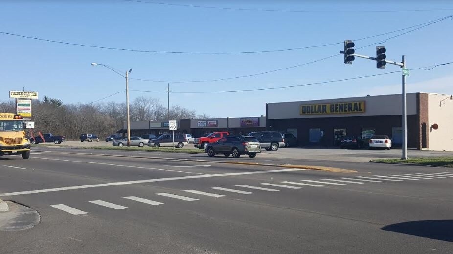985 W Pershing Rd, Decatur, IL for sale Building Photo- Image 1 of 1