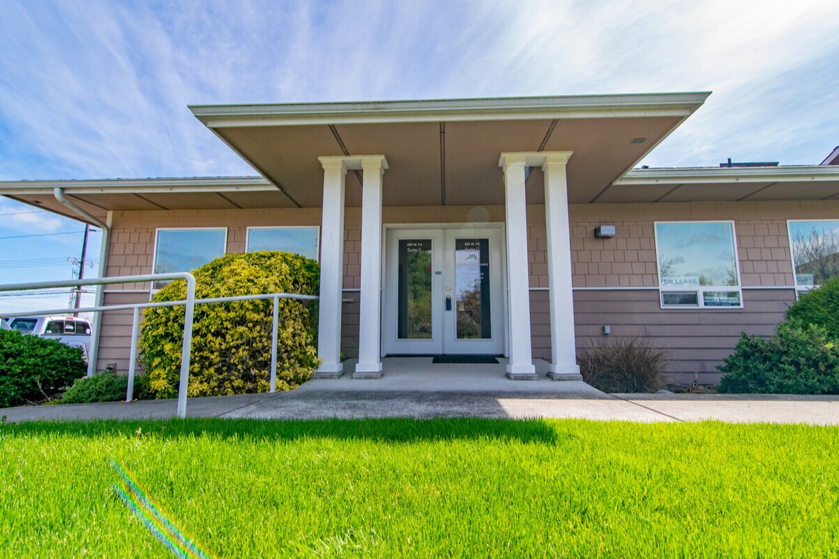 500 W Fir St, Sequim, WA for sale Building Photo- Image 1 of 1