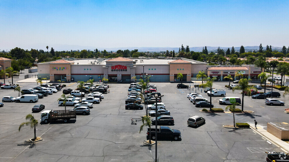 3160-3296 N Garey Ave, Pomona, CA for lease - Building Photo - Image 3 of 25