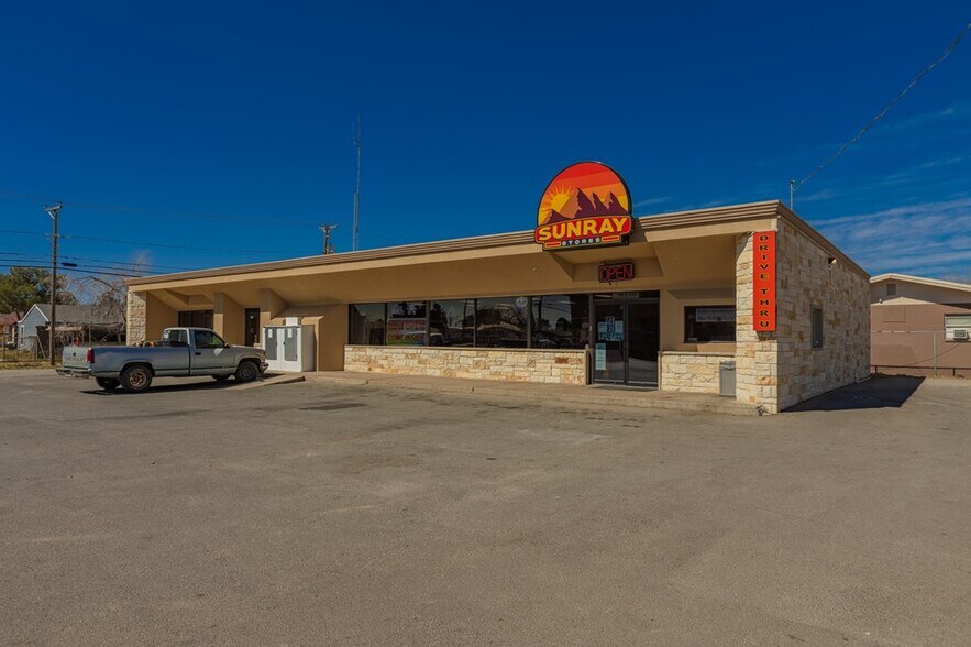 707 E 4th St, Monahans, TX for sale - Building Photo - Image 1 of 1