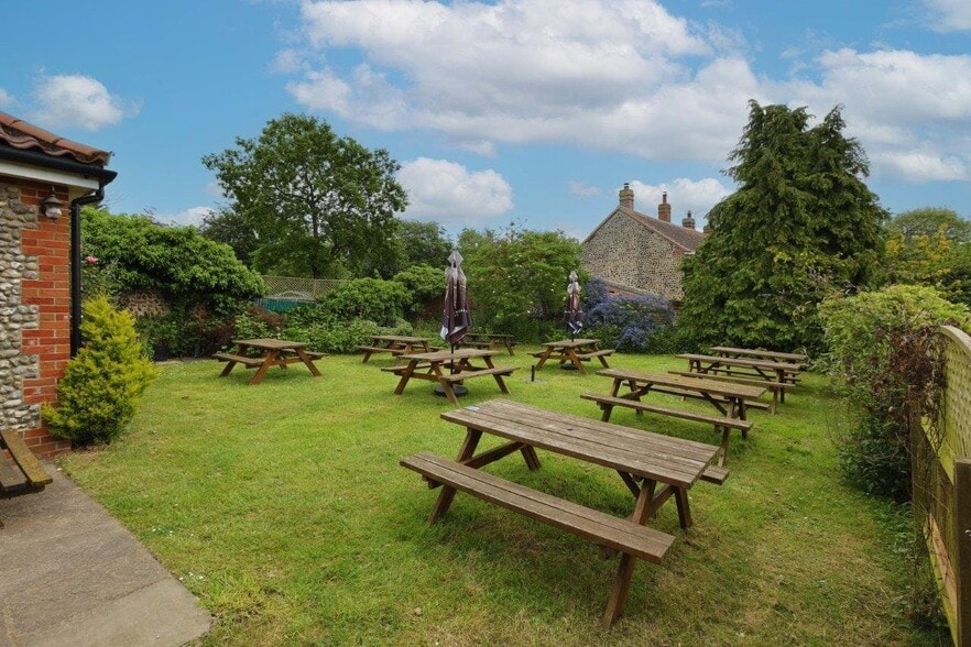 2 Church St, Southrepps for sale - Building Photo - Image 2 of 12