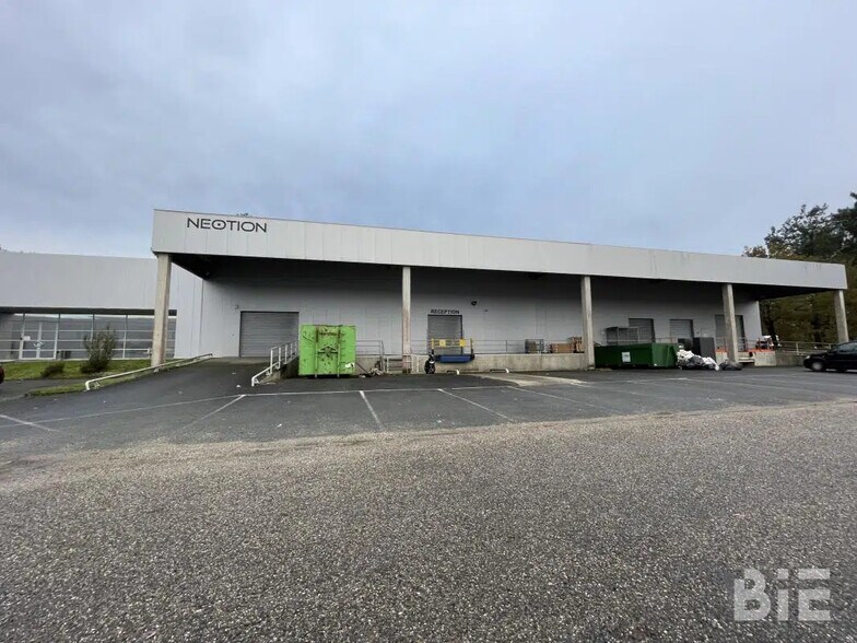 Flex in Cestas for lease - Building Photo - Image 3 of 7