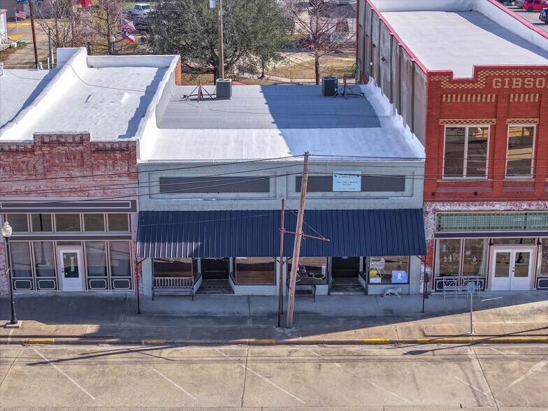 106 N Main St, Grand Saline, TX for sale - Building Photo - Image 1 of 25