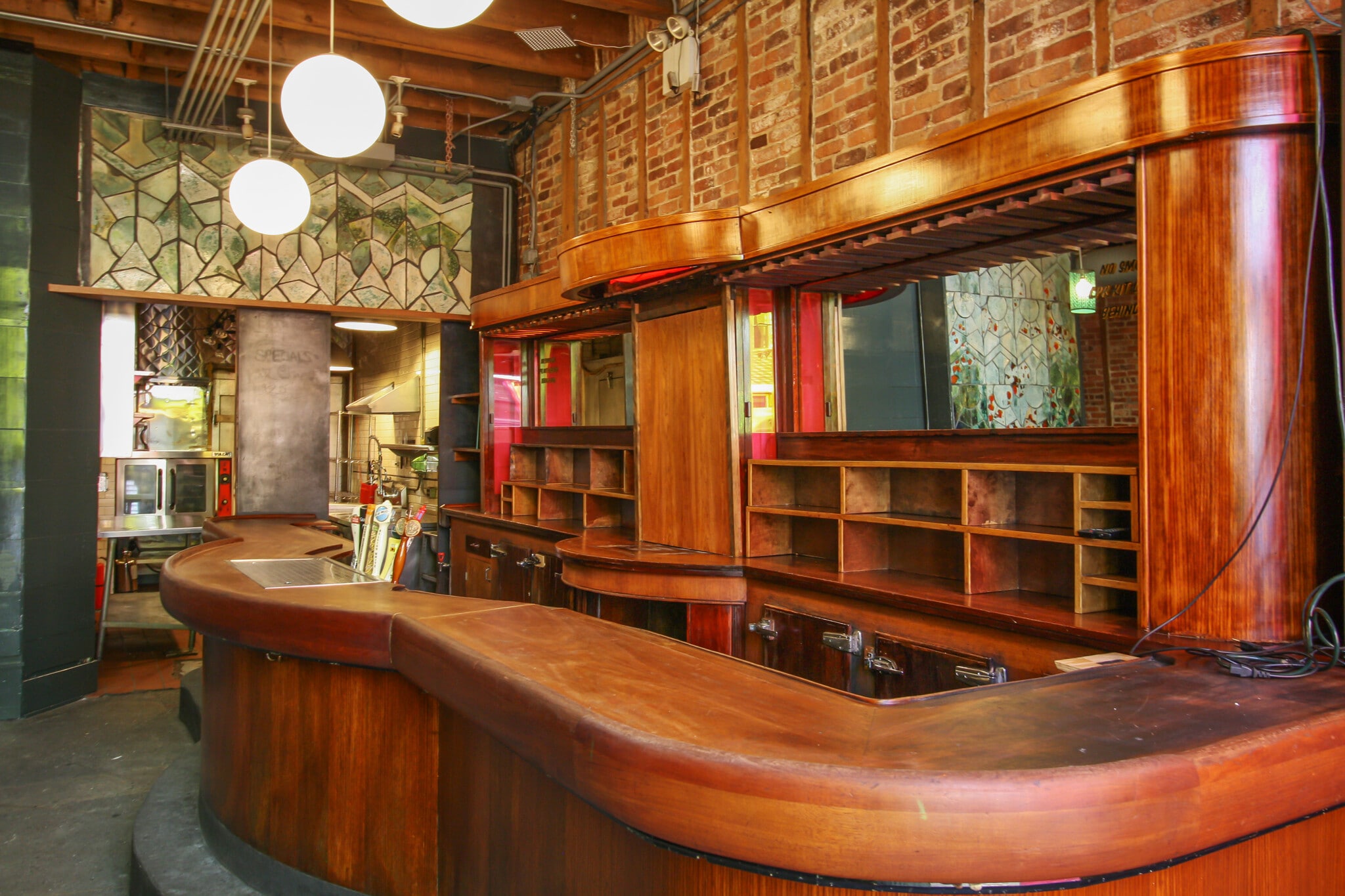 236 Troutman St, Brooklyn, NY for lease Interior Photo- Image 1 of 11