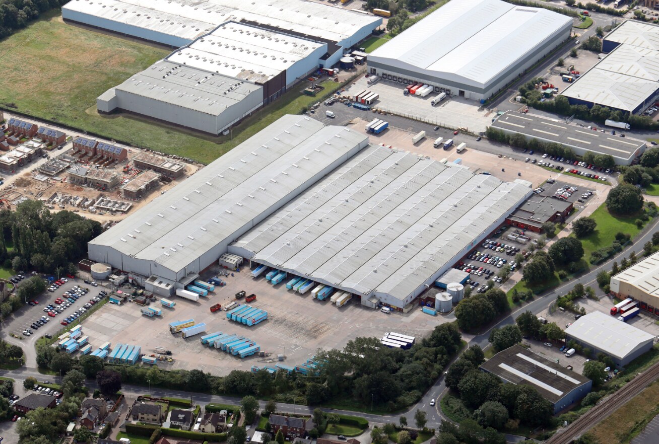 California Dr, Castleford, WF10 5QH California 400