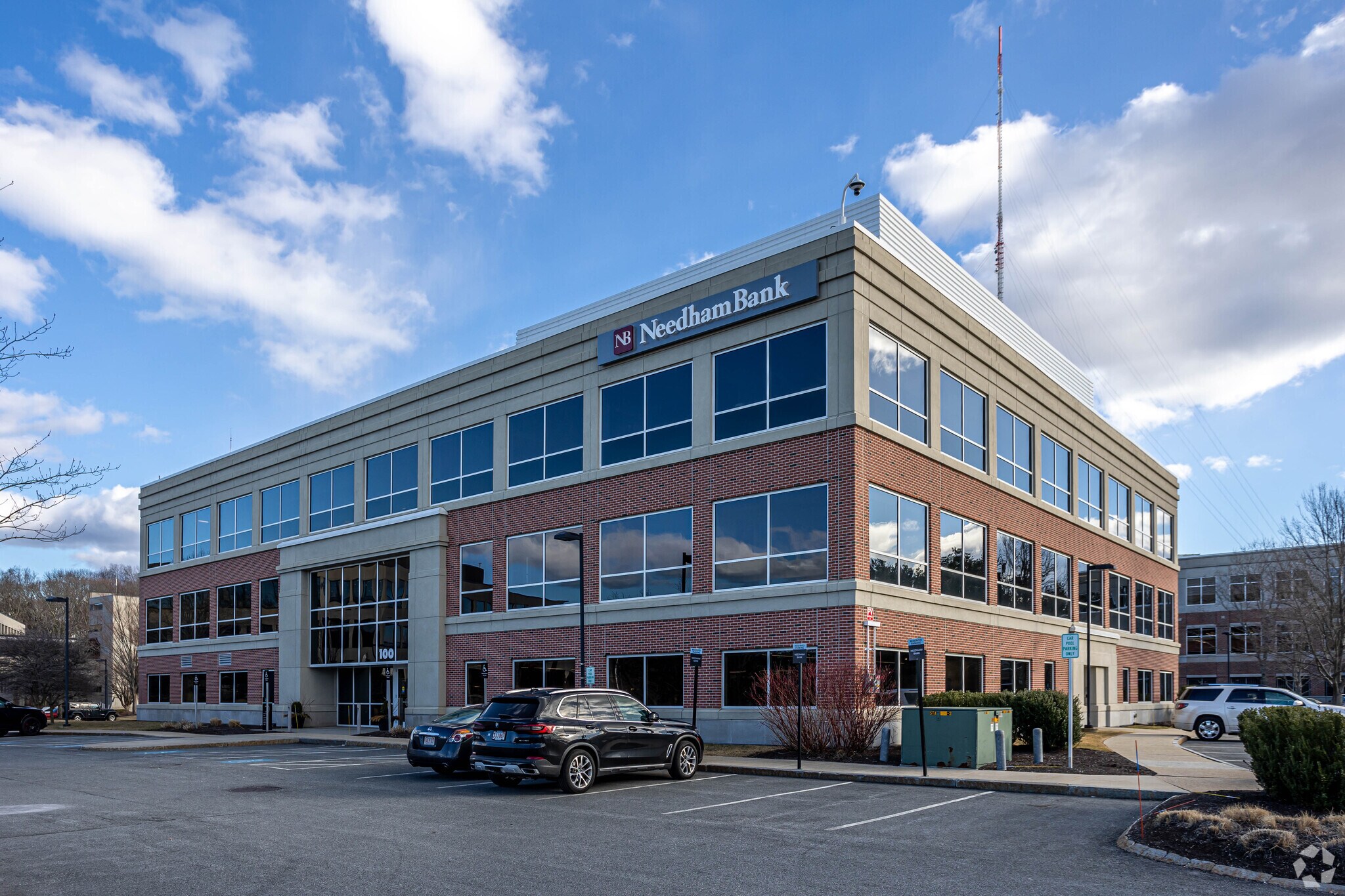 100 Worcester St, Wellesley, MA for sale Primary Photo- Image 1 of 1