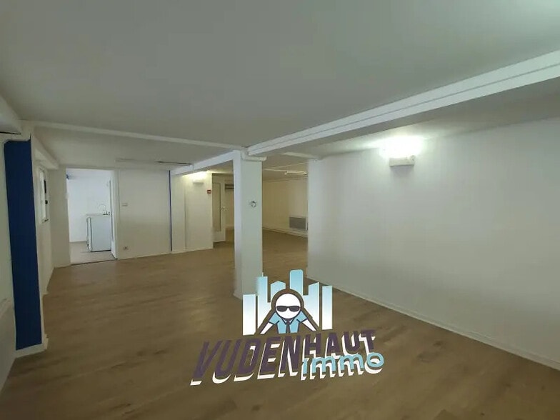 Office in Toulouse for lease - Interior Photo - Image 1 of 9