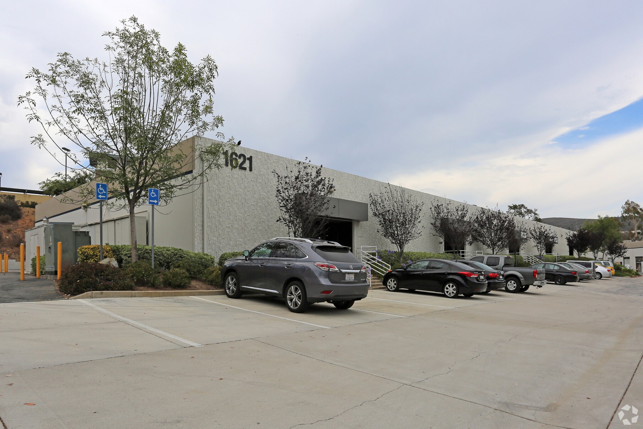 1621 S Rancho Santa Fe Rd, San Marcos, CA for sale Primary Photo- Image 1 of 5