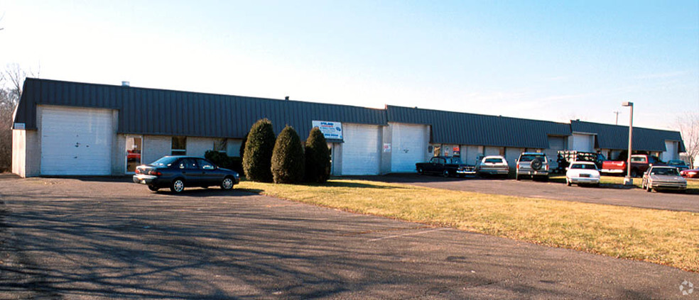 120-130 Industrial Dr, Warminster, Pa 18974 