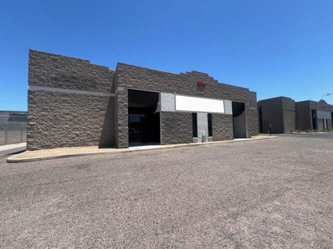 5601 S 24th St, Phoenix, AZ for sale - Building Photo - Image 1 of 6