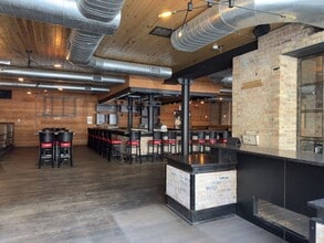 3211-3215 N Sheffield Ave, Chicago, IL for lease Interior Photo- Image 2 of 7