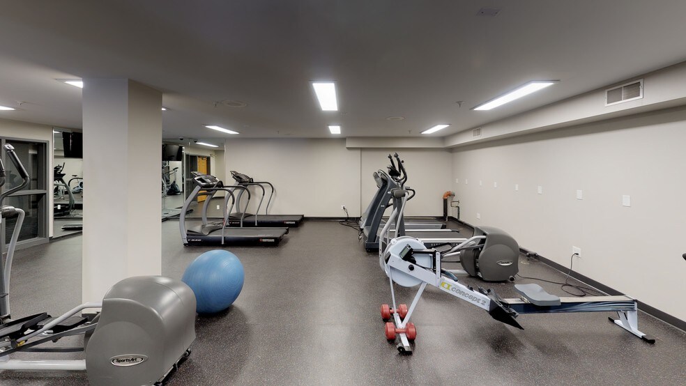 325 Engler Blvd, Chaska, MN for sale - Matterport 3D Scan - Image 2 of 84