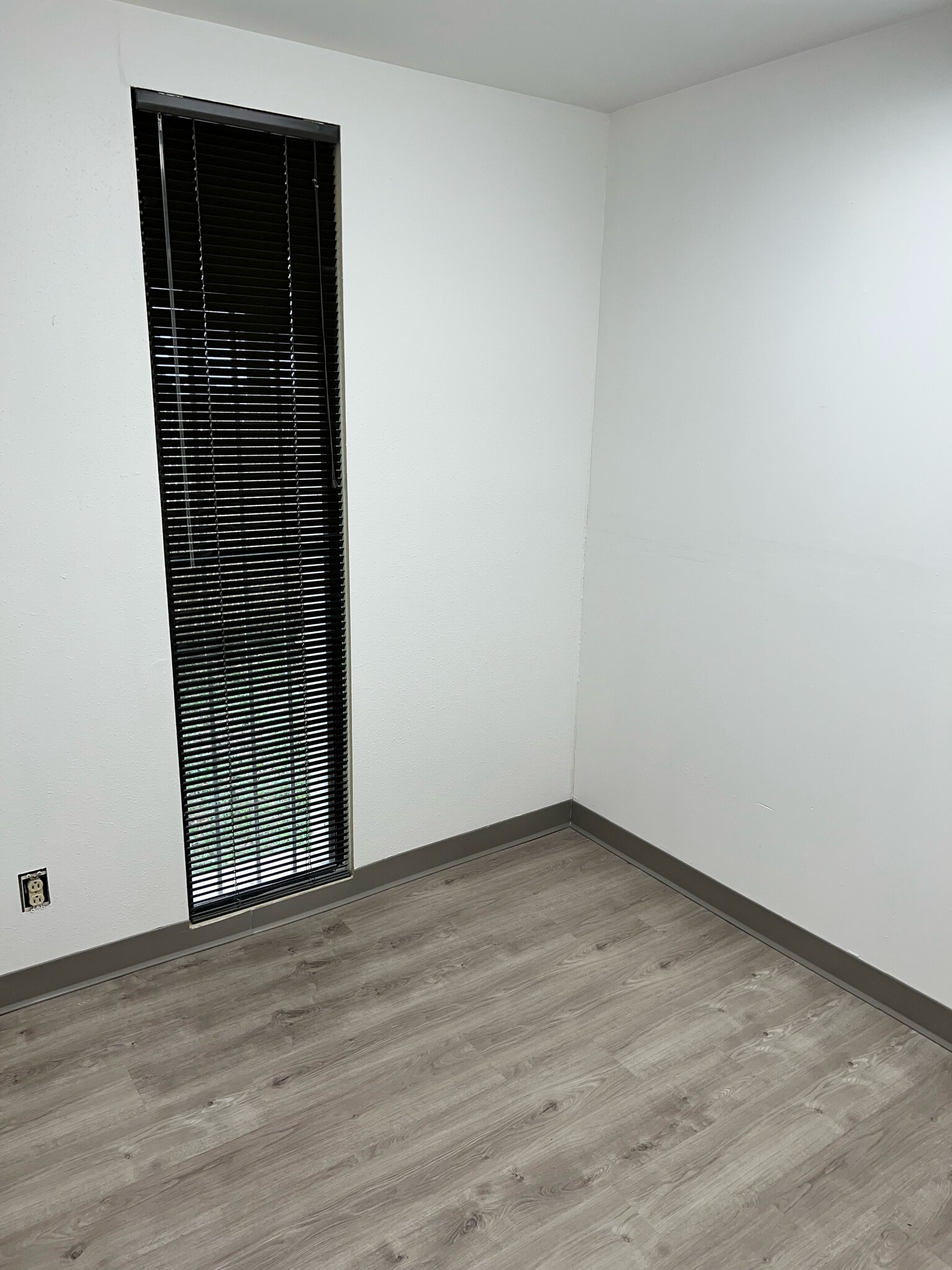 8546 Broadway St, San Antonio, TX for lease Interior Photo- Image 1 of 5