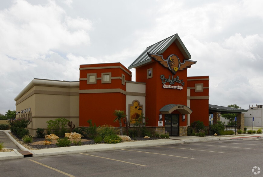 11812 Bandera Rd, Helotes, TX for sale - Primary Photo - Image 2 of 4