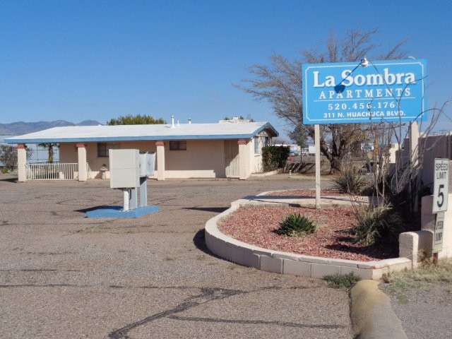 311 N Huachuca Blvd, Huachuca City, AZ for sale Primary Photo- Image 1 of 1