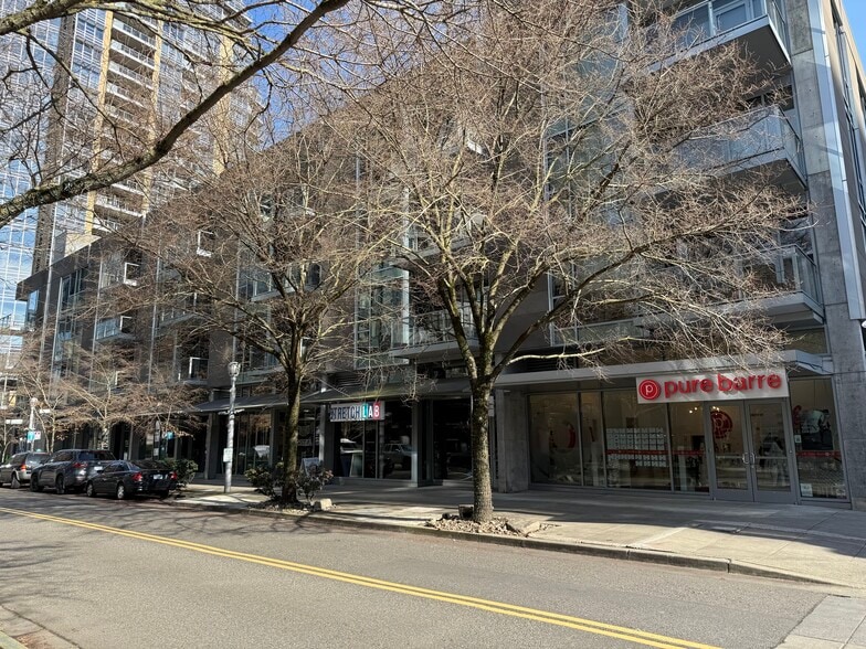 841 S Gaines St, Portland, OR for lease - Building Photo - Image 3 of 4